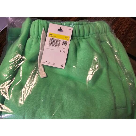 Nike Club Fleece Men's Shorts - Spring Green - Small - Picture 8 of 9